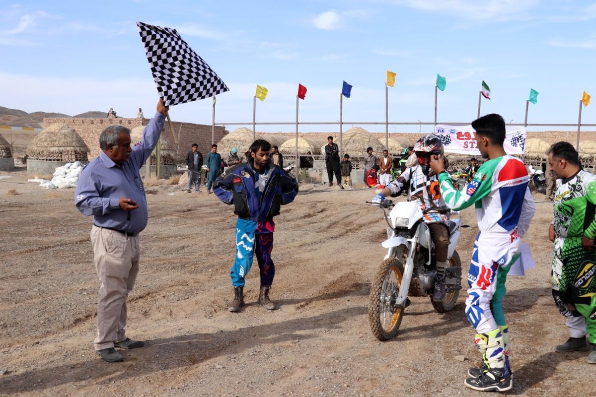 پیشکسوت ورزش موتورسواری و اتومبیلرانی سیستان و بلوچستان مدیر فنی موتورکراس تیم ملی پیشکسوت ورزش موتورسواری و اتومبیلرانی سیستان و بلوچستان مدیر فنی موتورکراس تیم ملی