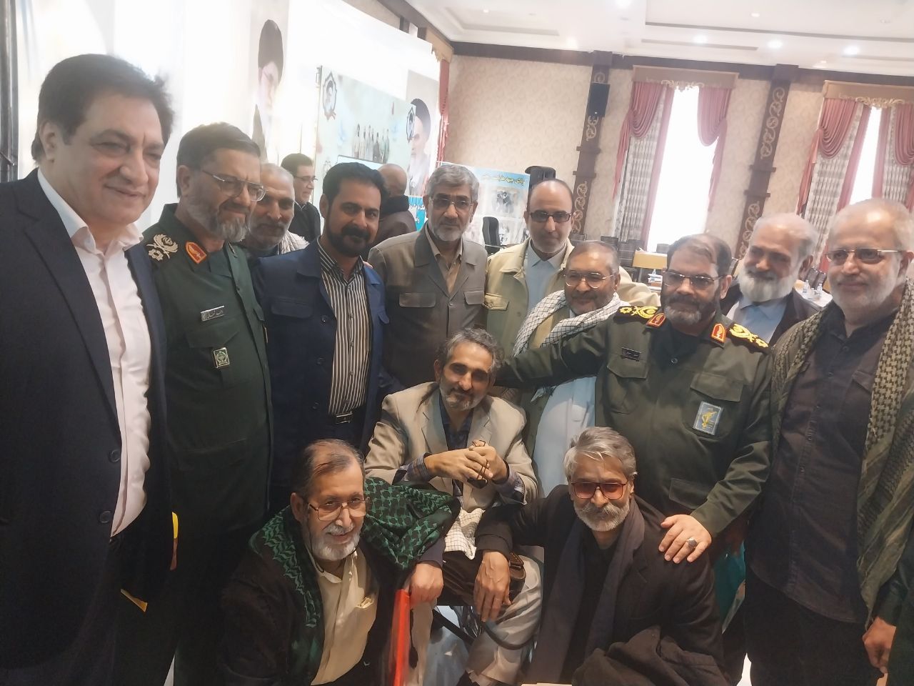 سفرنامه یک روزه دیدار هم نفسان/ دل نوشته یک رزمنده / گزارش تصویری سفرنامه یک روزه دیدار هم نفسان/ دل نوشته یک رزمنده / گزارش تصویری