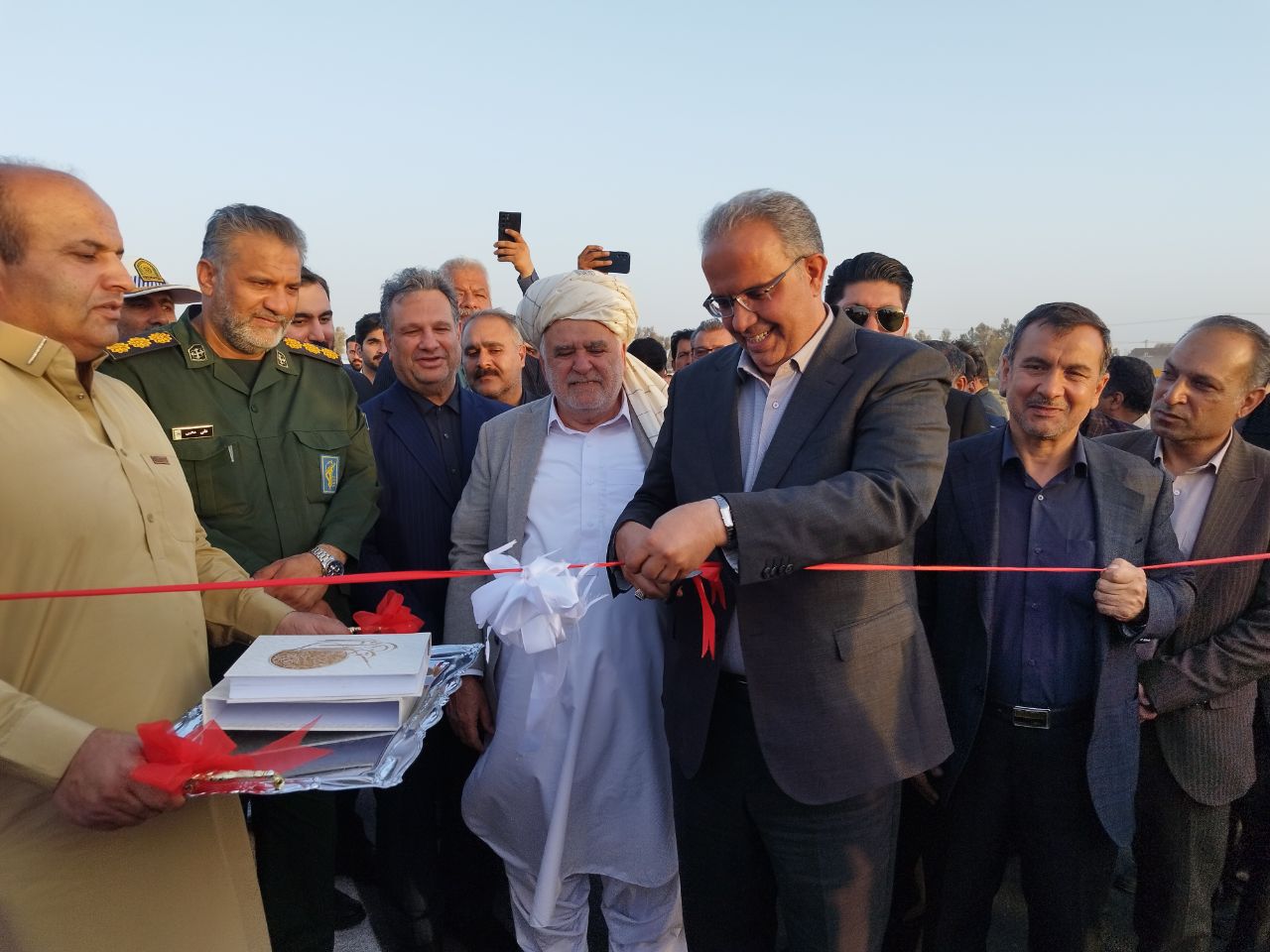 بهرهبرداری از ۲ پروژه راهسازی در زهک بهرهبرداری از ۲ پروژه راهسازی در زهک