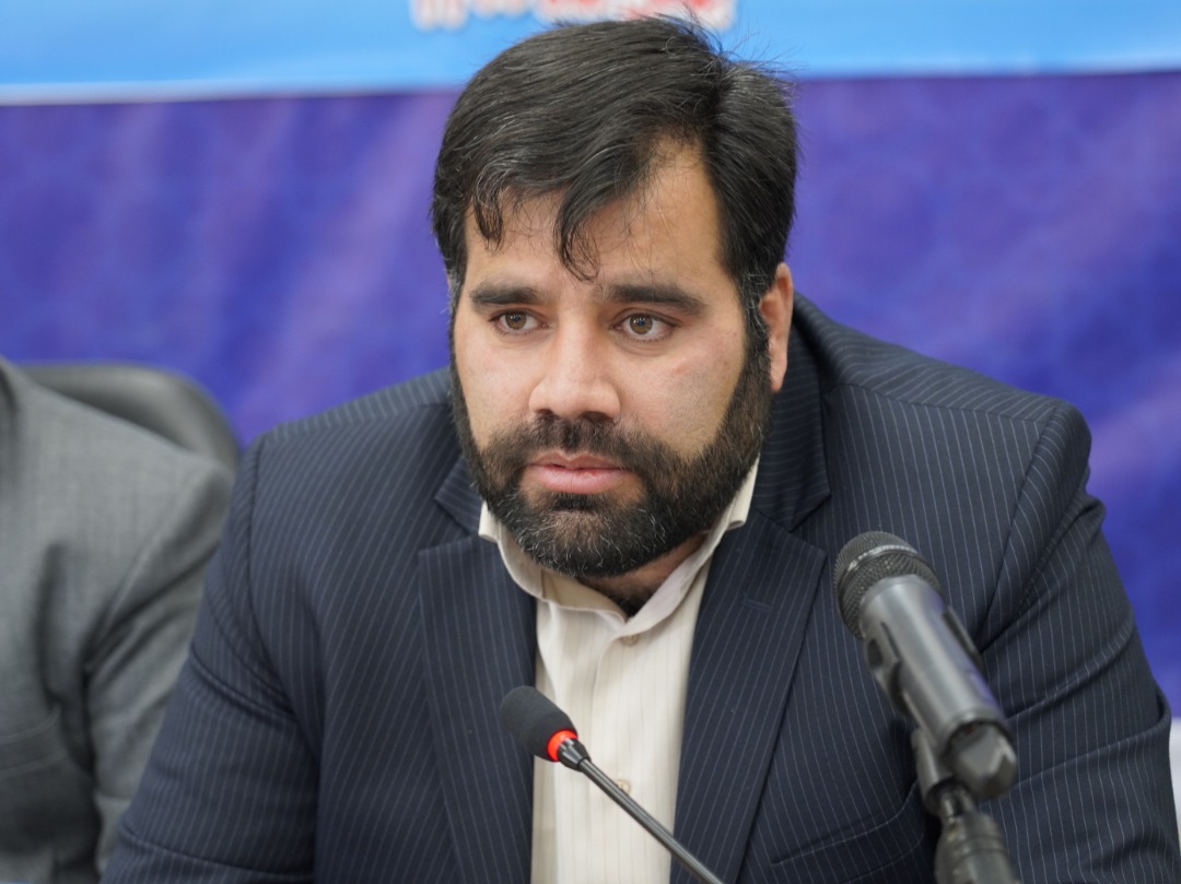 آغاز طرح جهادی «شهید عجمیان» در ایرانشهر با توزیع ۵۰۰ کولر و ۵ هزار قلم تجهیزات برای مدارس