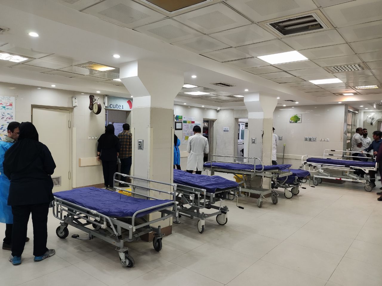 تمامی مجروحان حادثه تروریستی دادگسترط زاهدان به بخش های بستری منتقل شدند