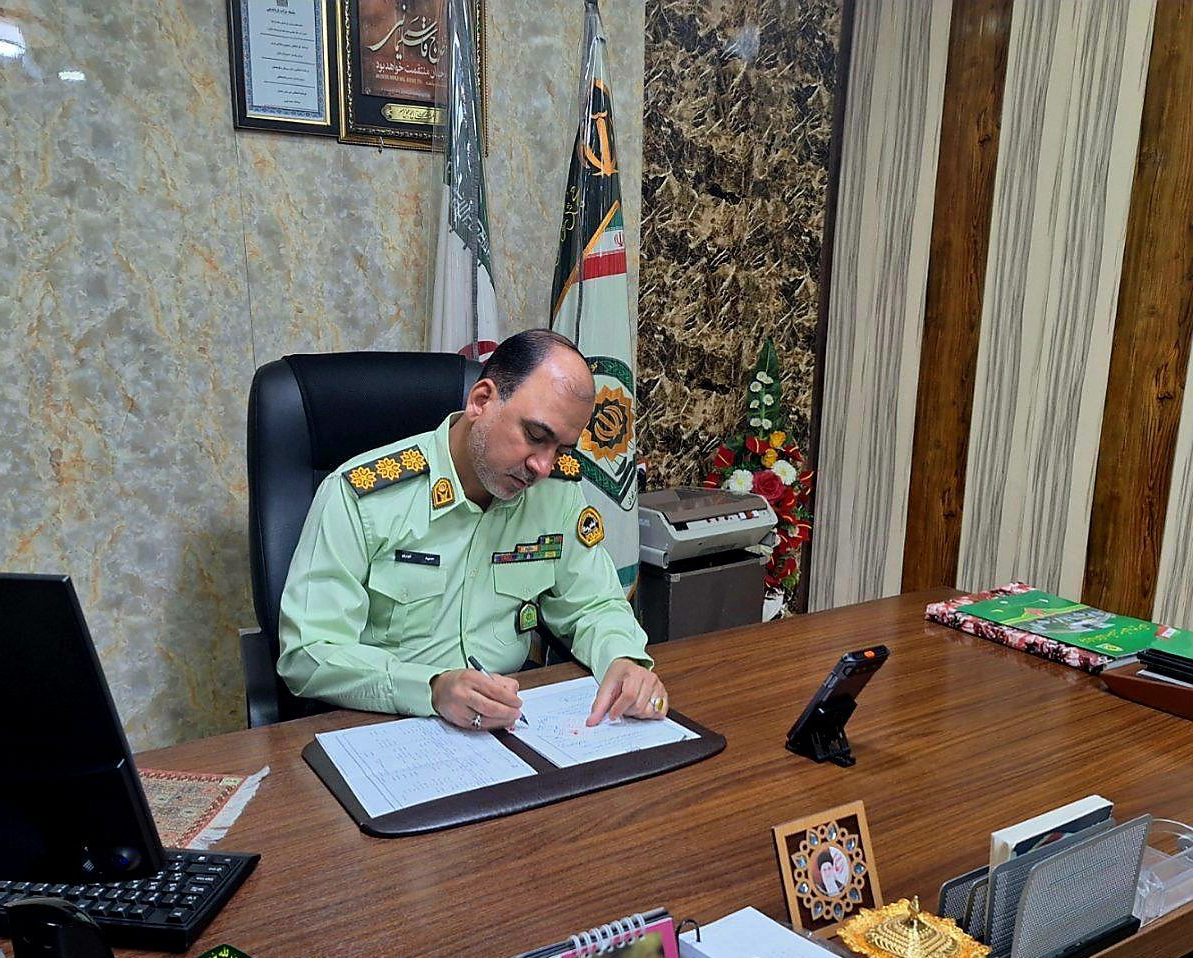 فرماندهی انتظامی زاهدان: شهروندان مراقب کلاهبرداریهای احتمالی از طریق بسترهای اینترنتی باشند فرماندهی انتظامی زاهدان: شهروندان مراقب کلاهبرداریهای احتمالی از طریق بسترهای اینترنتی باشند