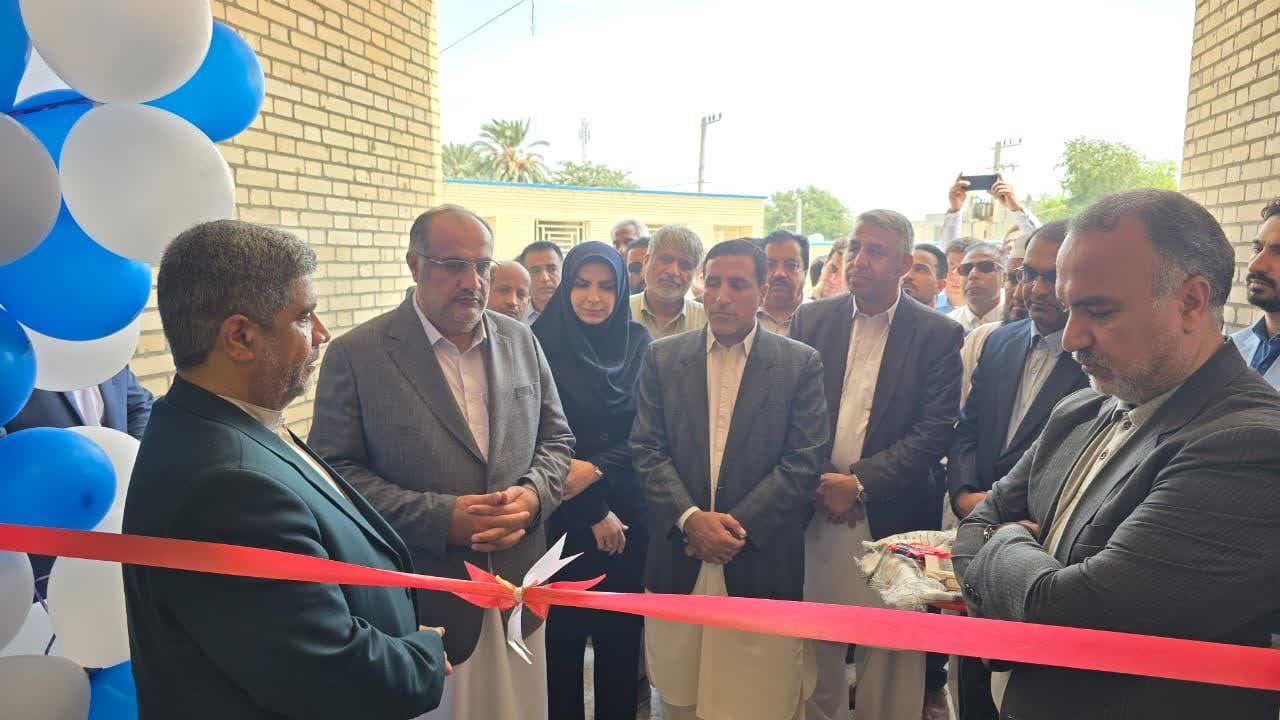 افتتاح مدرسه ۶ کلاسه «راه انبیا» در چابهار با مشارکت خیر محترم و منطقه آزاد افتتاح مدرسه ۶ کلاسه «راه انبیا» در چابهار با مشارکت خیر محترم و منطقه آزاد