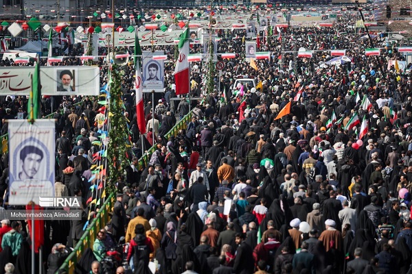 راهپیمایی بشارت نصر نماد همبستگی امت اسلامی با غزه قهرمان راهپیمایی بشارت نصر نماد همبستگی امت اسلامی با غزه قهرمان